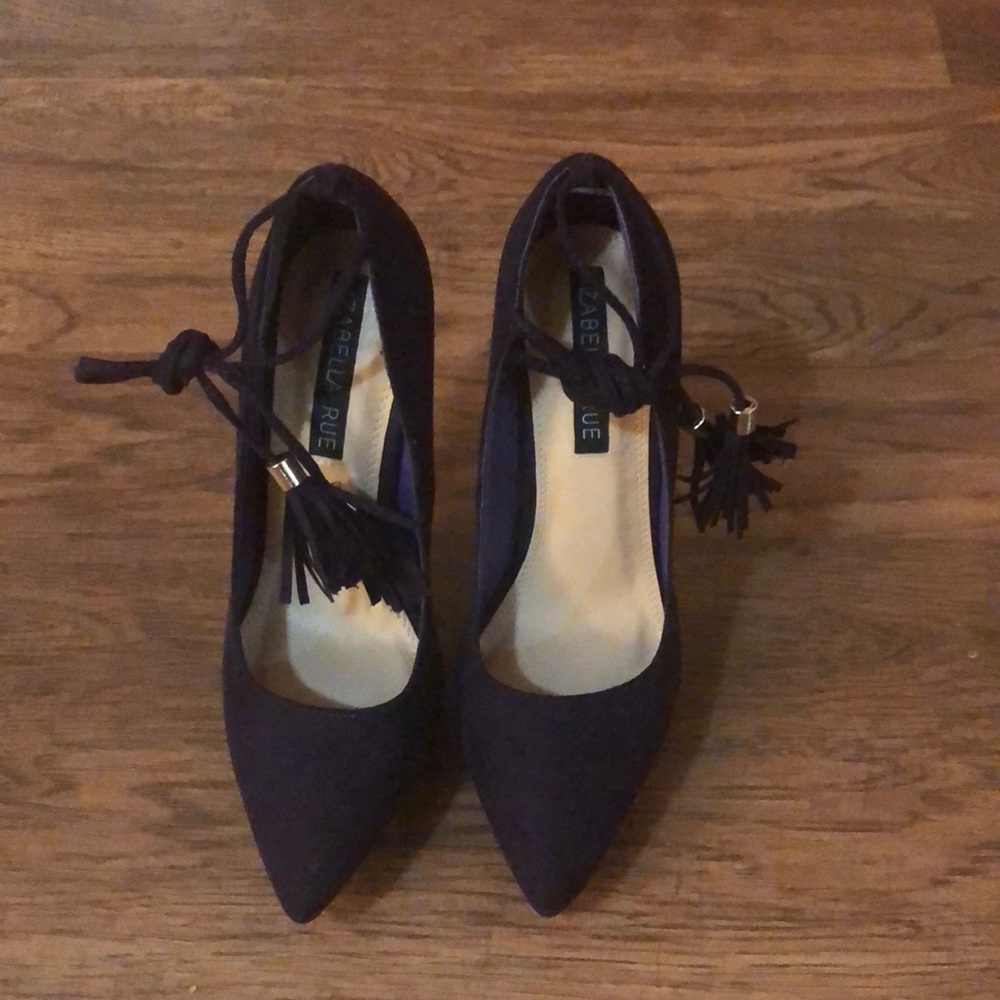 Purple ShoeDazzle Pumps